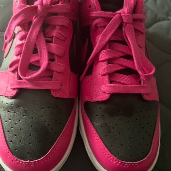 NEW Nike womens Dunk Low - Picture 2 of 5